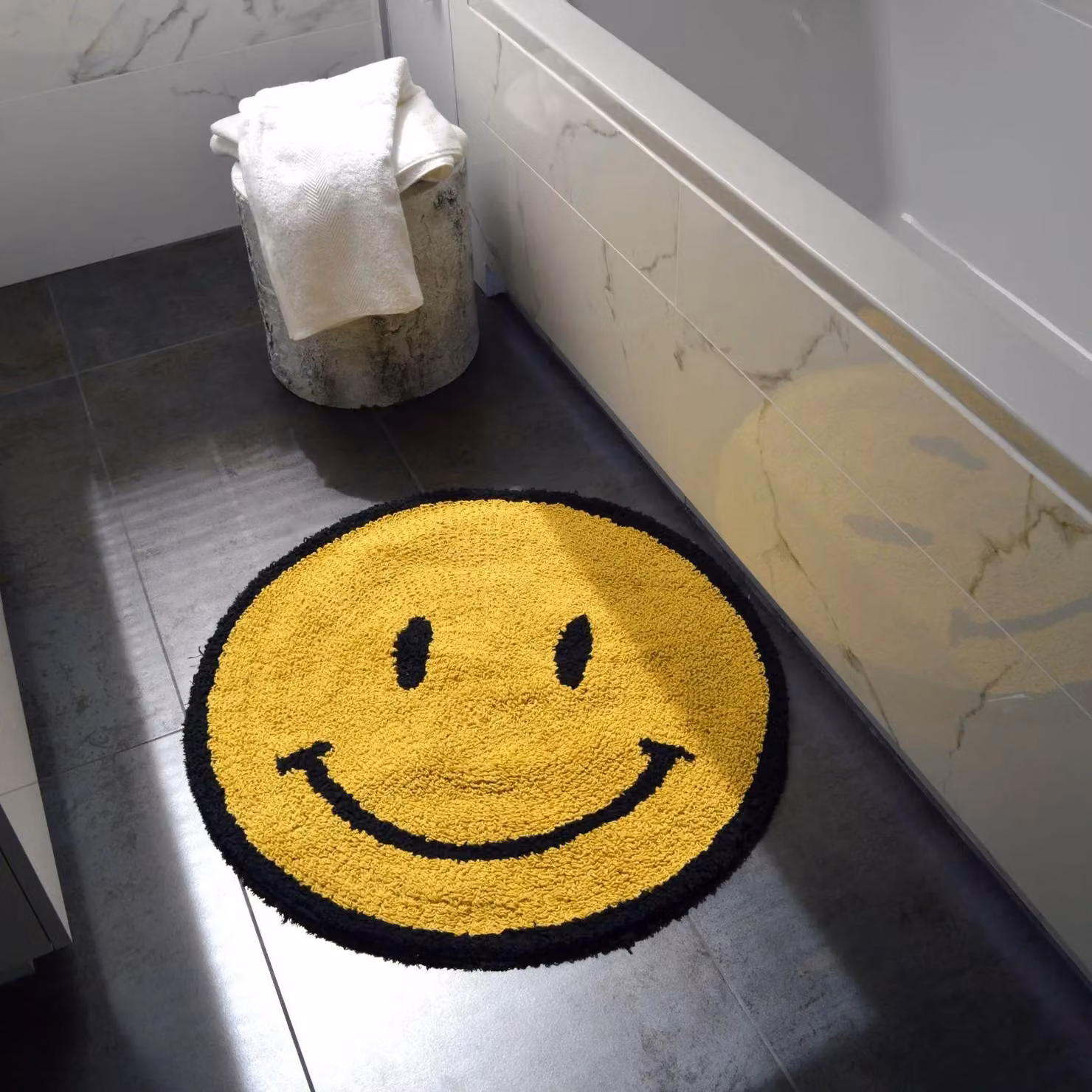 Mooky Mats Happy Face Round Cotton Bath Mat in Yellow, W/D: 70 x 70 cm – 2