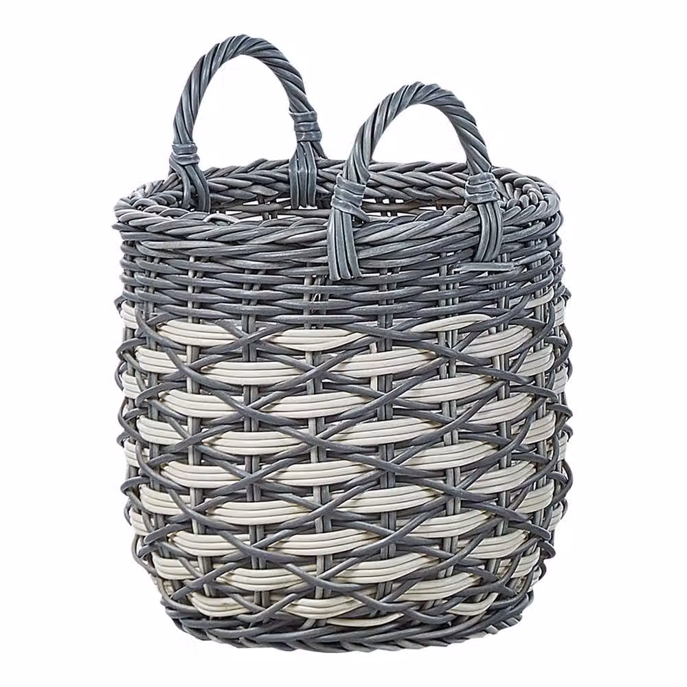 Wyld and Coco Set of 3 Grey and White PE Rattan Plant Baskets with Lining – 4