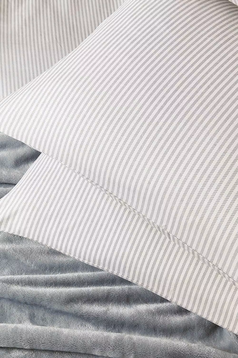 Helena Springfield Twill Stripe Duvet Cover and Pillowcase Set in Grey, W/D/H: 200 x 200 cm – 3