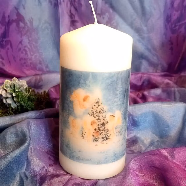 Viki Christmas Pillar Candle Angel in White (Set of 4)