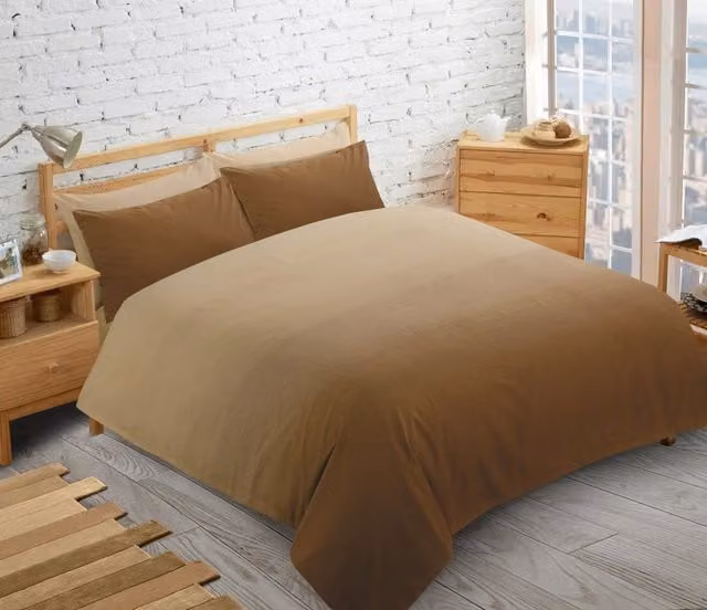 Velosso Elevations Cotton Rich Duvet Cover and Pillowcase Set in Beige, W/D/H: 200 x 180 cm and 75 x 75 cm