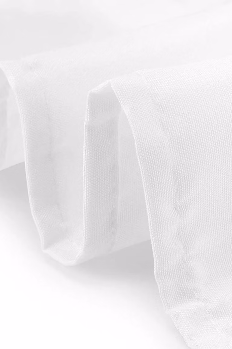 Neel Blue Rectangular Polyester and Linen Tablecloth in White, W: 228 cm x L: 396 cm