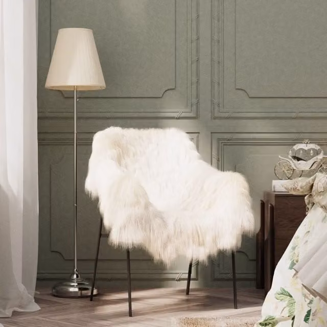Berkfield Home Icelandic Sheepskin Chair Cover in Beige and White, W/H: 70 x 110 cm