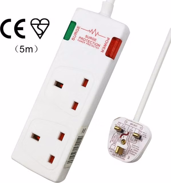 Livingandhome 2 Way White Socket with 5m Cable and Power Indicator featuring Child Resistant Sockets