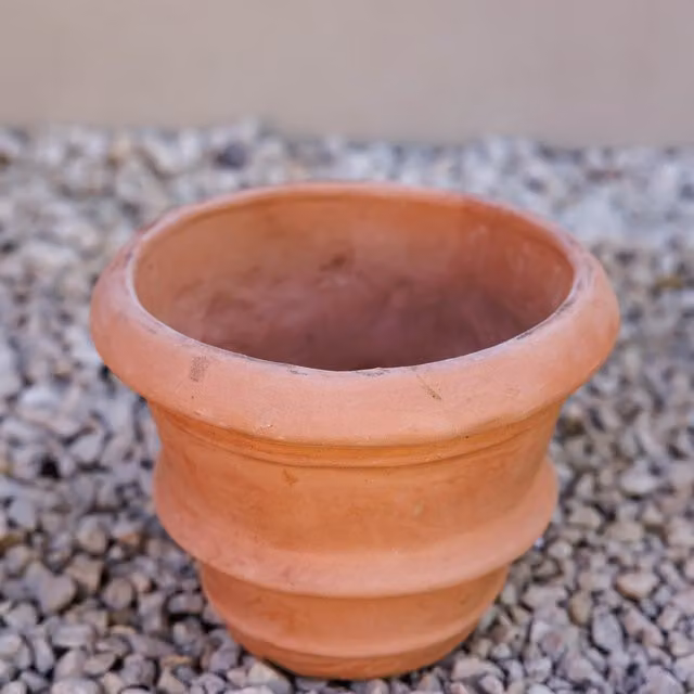 Primrose Terracotta Round Rolled Rim Planter Pot in Orange, 64l
