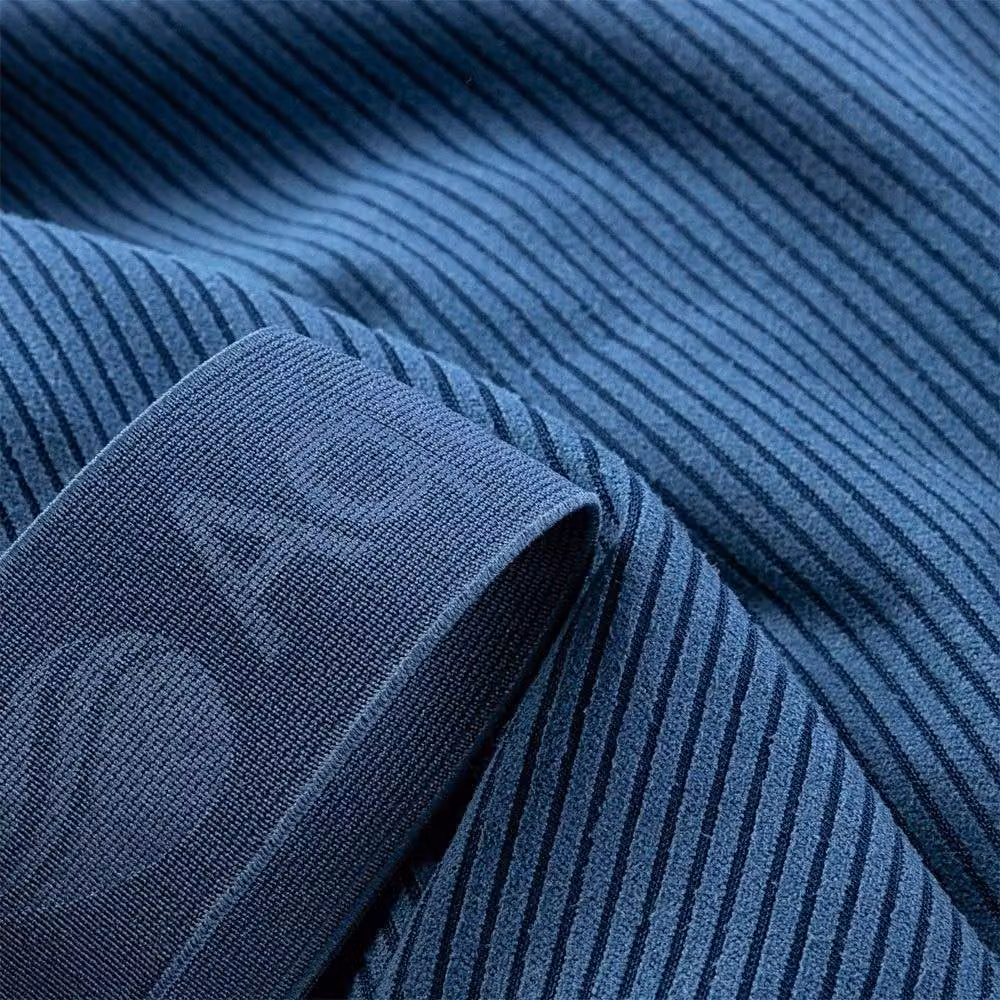 Aquawave Fenn Sports Microfibre Towel in Blue – 2