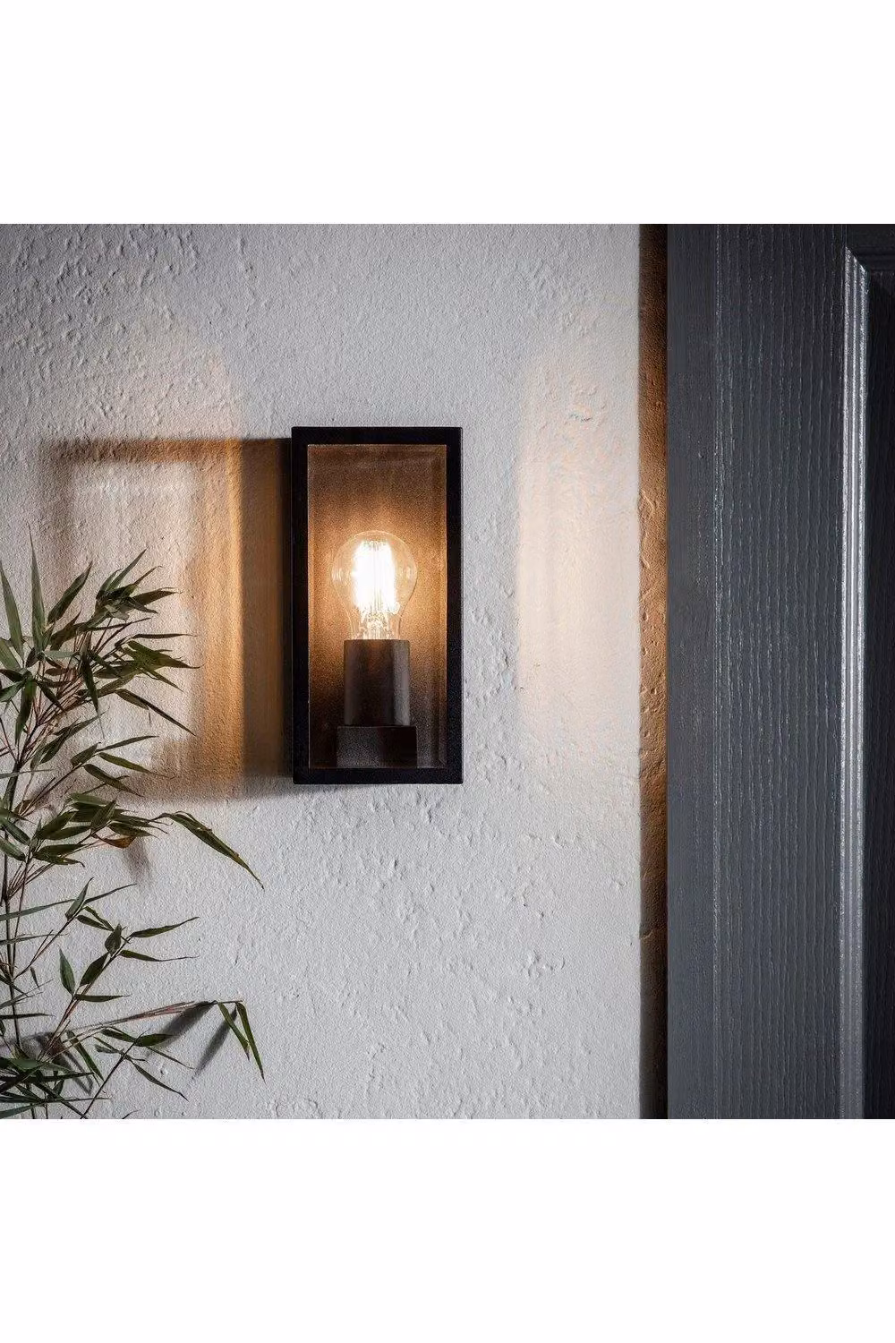 Netlighting Oxford Outdoor Wall Lantern in Matt Black with Clear Glass, IP44 Dimmable E27 – 3