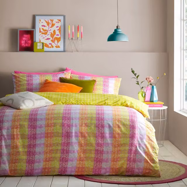 Make it a Home Neola Striped Reversible Duvet Cover Set, Multicolour (Pink and Green), 140 x 200 cm