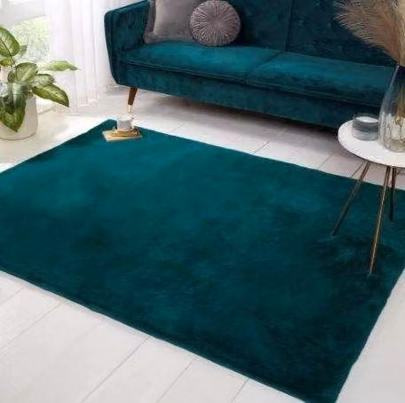 The Linen Consultancy Luxury Faux Fur Round Rug in Petrol, Diameter: 133 cm
