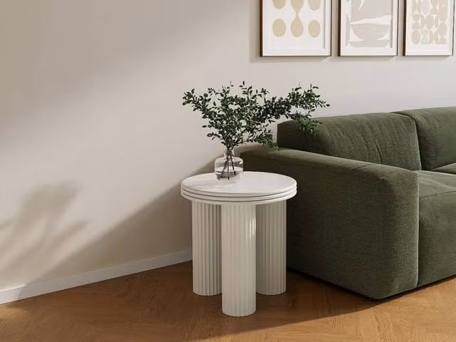 Vente-unique RAVOKA Metal Side Table in Cream, Height: 45 cm, W/D/H: 40 x 40 x 45 cm – 1