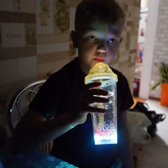 UltraByEasyPeasyStore Ice Cream Swirl LED Flashing Tumbler in Yellow, Red, Green and Blue