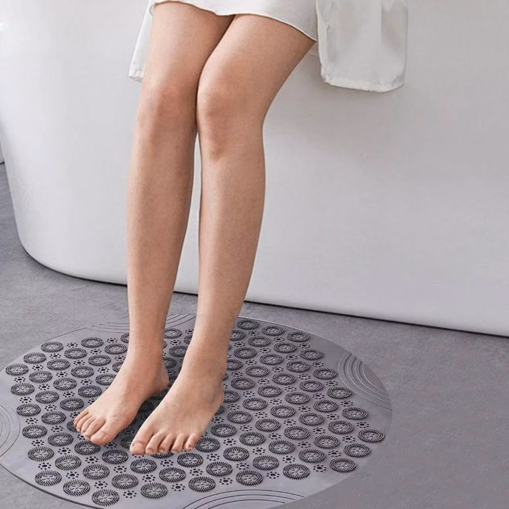 Kelvenix Grey Round Non-Slip PVC Bathtub Mat, Diameter: 55 cm – 3