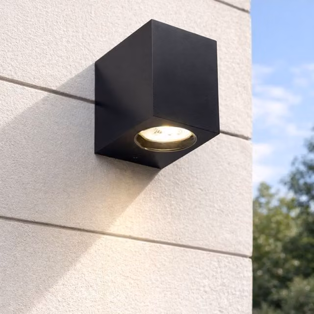 CGC Lighting Eileen Modern Black Rectangular Outdoor Wall Spotlight