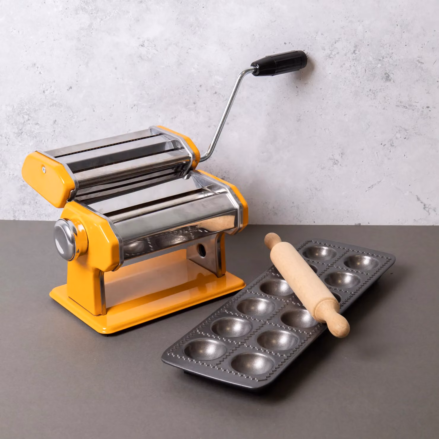 KitchenCraft 3pc Pasta Making Set in Yellow Stainless Steel with Non-Stick Ravioli Mould and Rolling Pin – 2