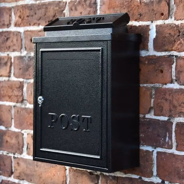 NESTLUNE Black Simplistic Wall Mounted Post Box