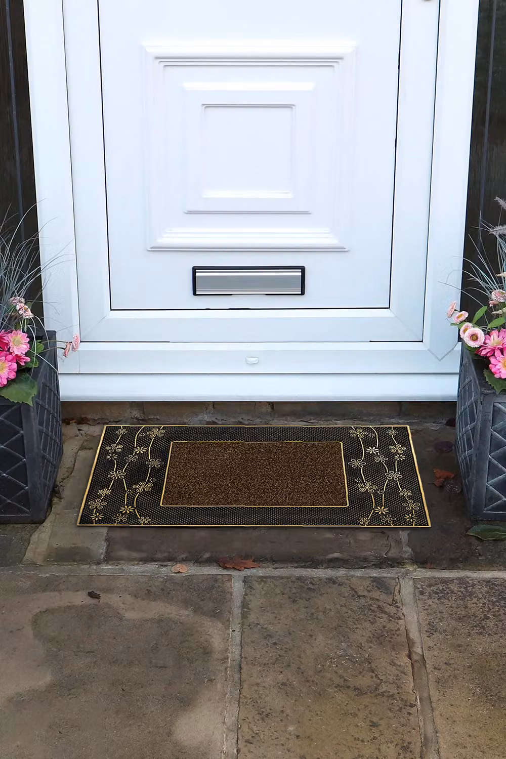 JVL Daisy Floral PVC Pin Scraper Doormat, Gold, W: 45 cm, D: 75 cm – 2