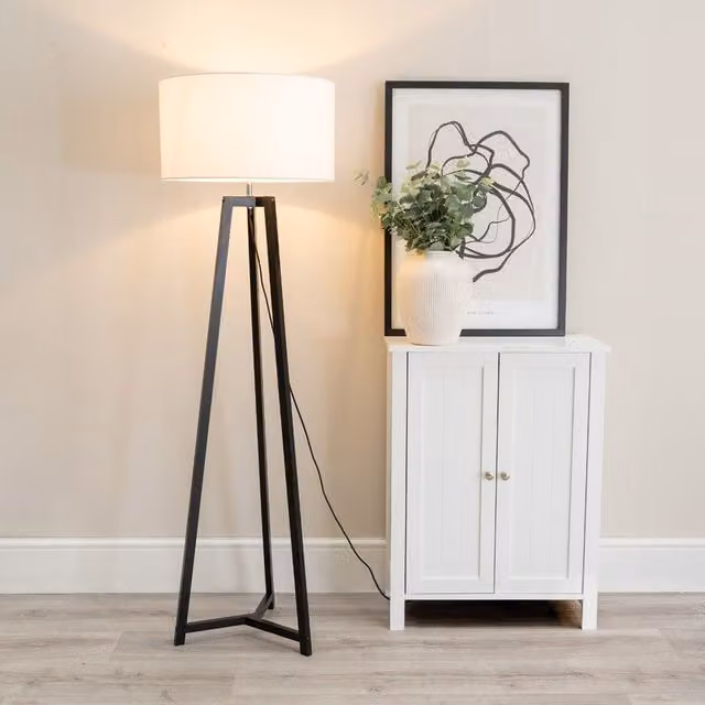 ValueLights Lottie Black Wood Tripod Floor Lamp with White Fabric Drum Shade – 1