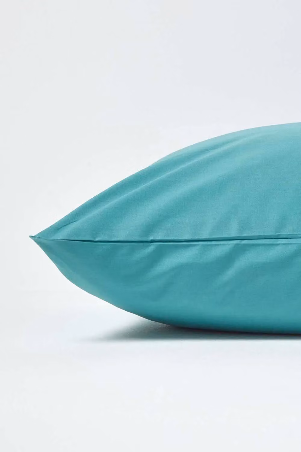 Homescapes Egyptian Cotton Euro Pillowcase, Petrol Blue, W/D/H: 80 x 80 x 0 cm, 200 TC Percale with Zip – 2