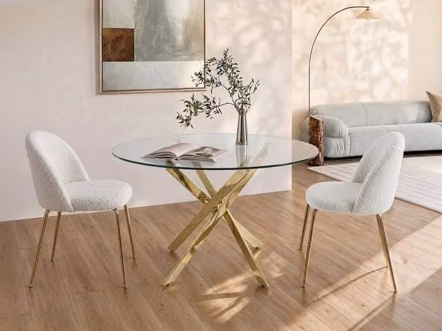 Vente-unique 4-Seater Round Dining Table with Transparent Glass Top and Gold Metal X-Frame, Diameter: 140 cm, Height: 77 cm – 1