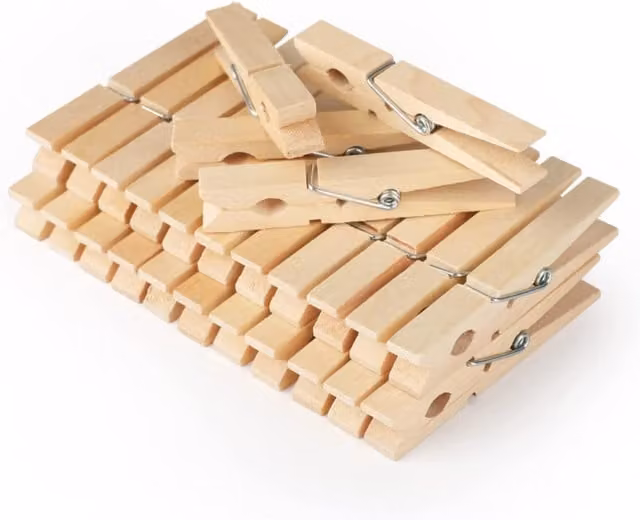 Garden Mile 30 Pack Wooden Clothes Pegs in Brown and Beige
