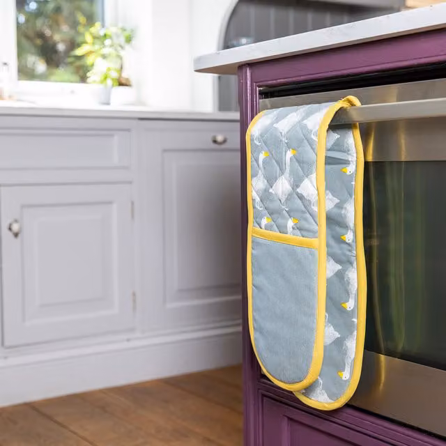KitchenCraft Goose Double Oven Glove in Grey Cotton