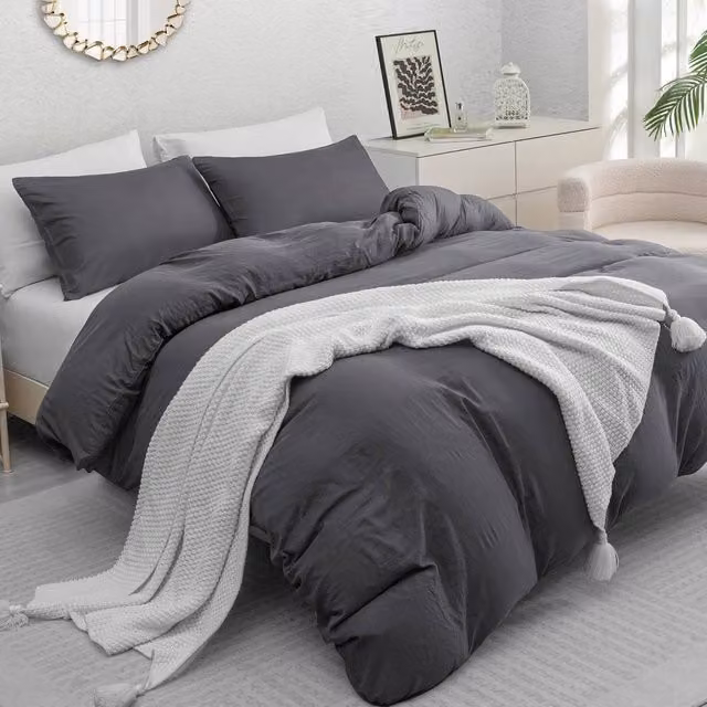Grace Premium Reversible Microfibre Duvet Cover and Pillowcase Set in Dark Grey, Super King, 200 x 200 cm – 1