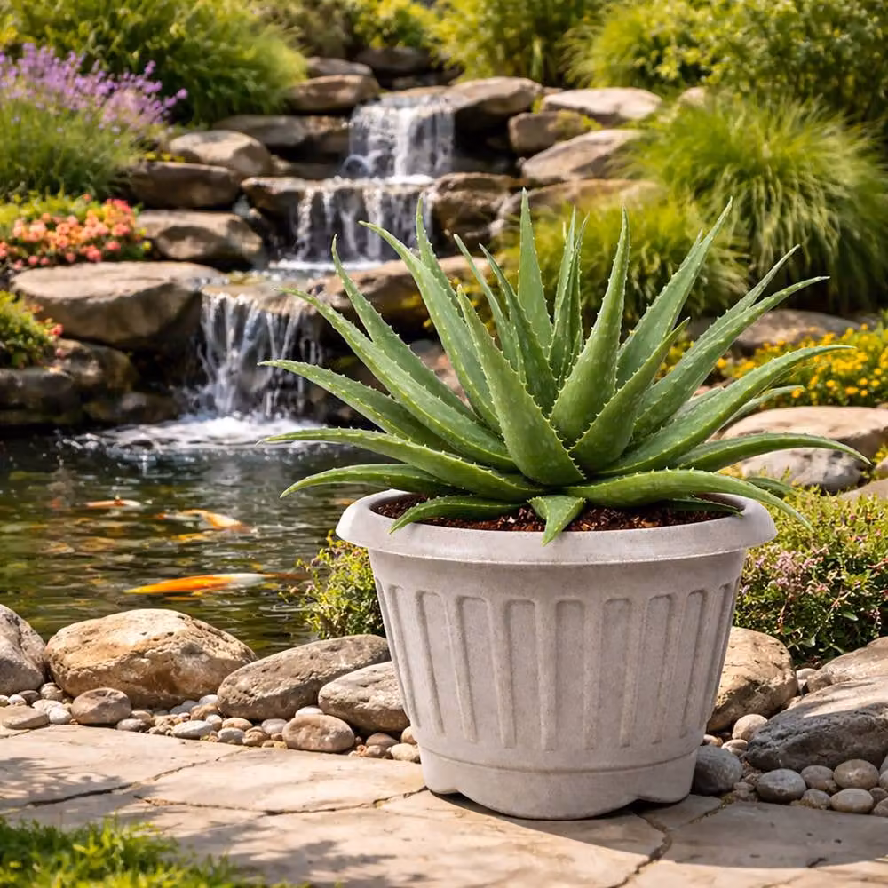 Simpa Set of 2 Round Chunky Plastic Planter Tubs in Grey, Large – 2