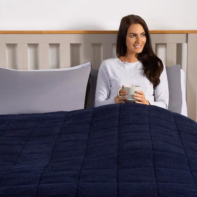 Brentfords Blue Teddy Fleece Weighted Blanket Throw W: 150 cm, D: 150 cm