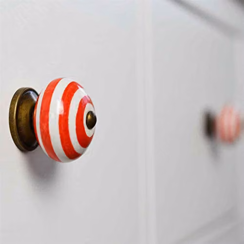 Nicola Spring Polished Red Ceramic Cabinet Knobs, Pack of 12 – 3