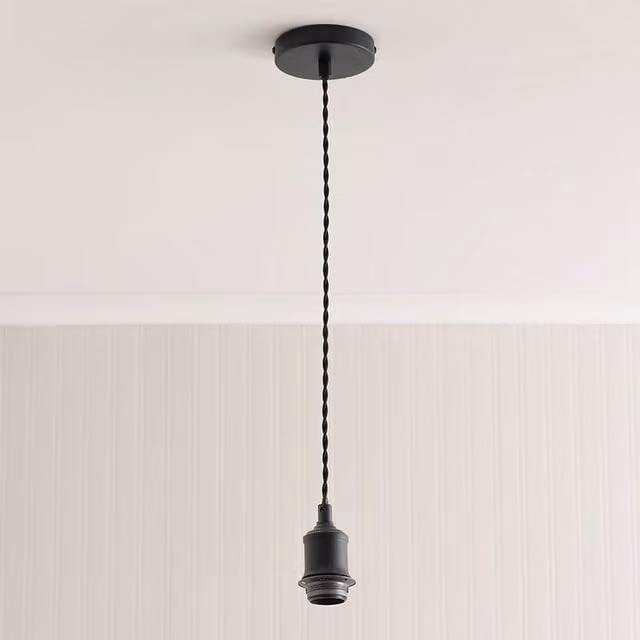 ValueLights Shaw Adjustable Single Pendant Ceiling Lampholder, E27 Socket, Black