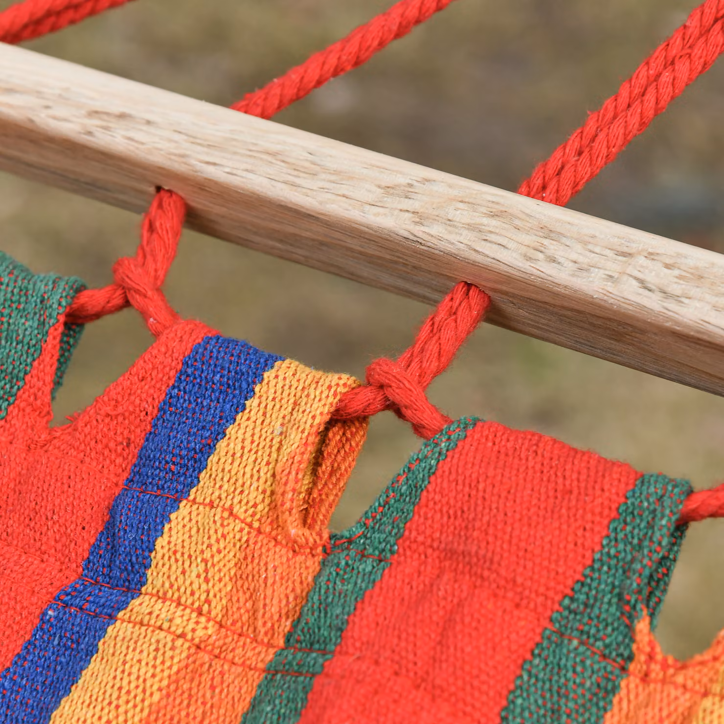 Outsunny Multicolour Striped Cotton Hammock Swing with Adjustable Headrest and Side Pocket, W/L: 270 x 80 cm – 6
