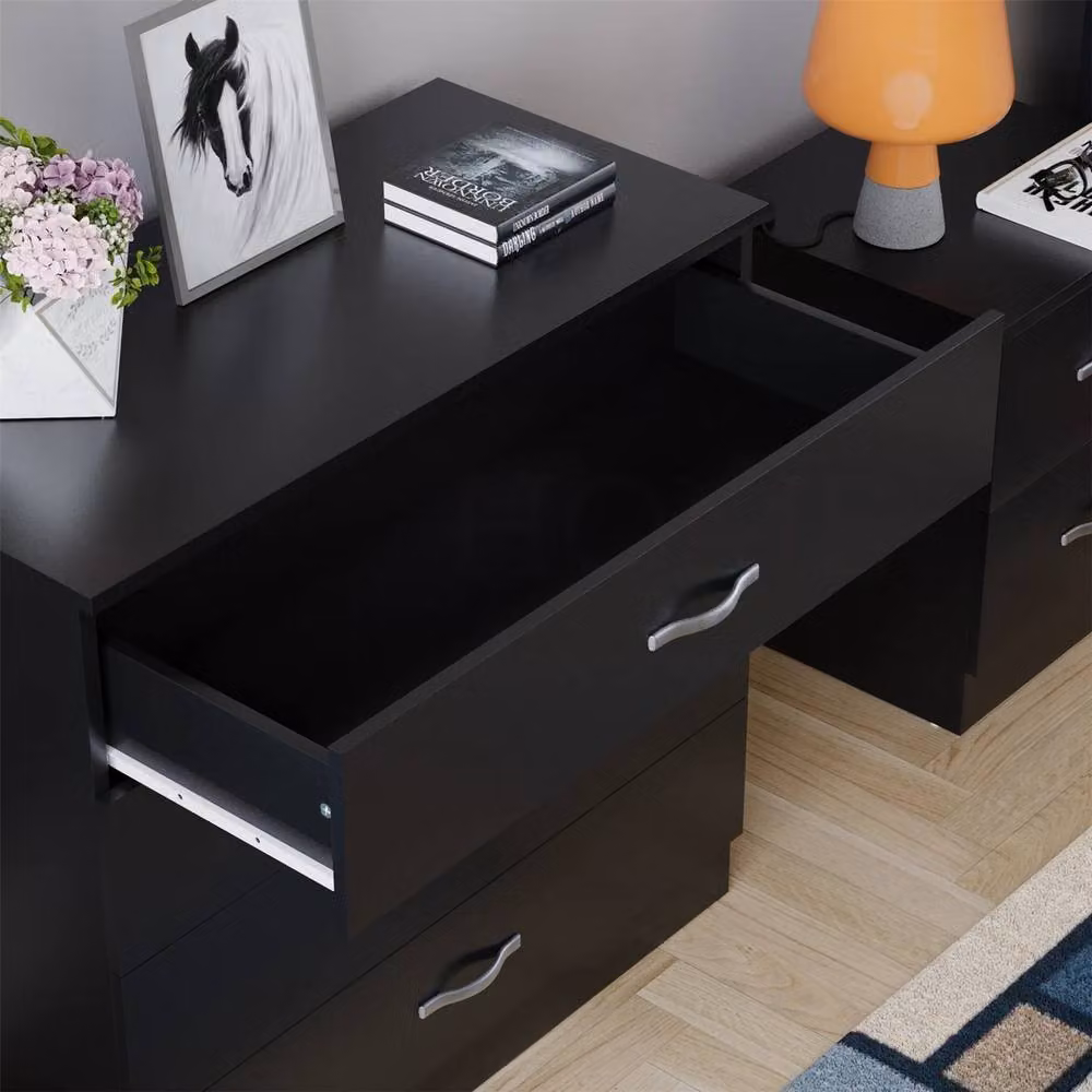 Havendro 4 Drawer Black Chest of Drawers with Metal Handles and Runners – 4