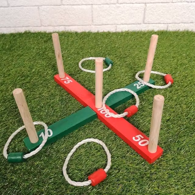 Garden Mile Kids Quoits Throwing Game in Red and Green