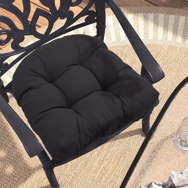 Livingandhome 2-Piece U-Shaped Outdoor Tufted Chair Cushions in Black Polyester