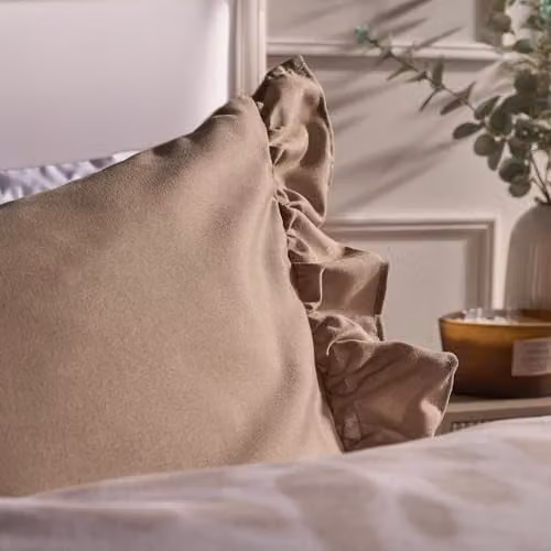 OHS 2 Pack Microfibre Frill Edge Pillowcases with Envelope Closure in Natural, W: 50 cm x L: 75 cm