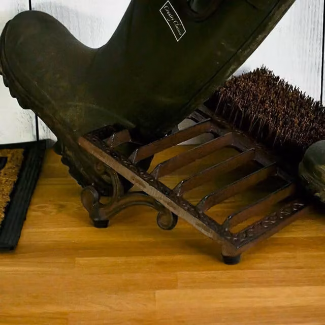 Marco Paul Cast Iron Boot Scraper Jack Brush in Brown