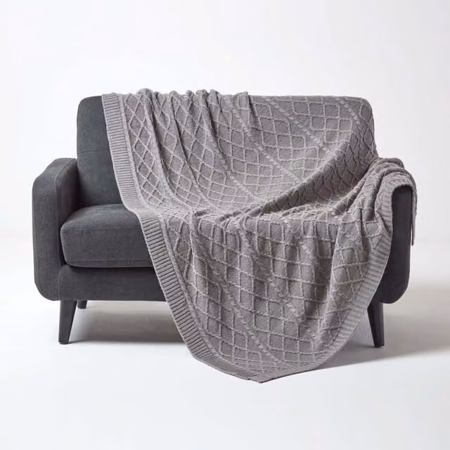 Homescapes Grey Diamond Cable Knit Cotton Throw, W/D/H: 130 x 170 cm – 1