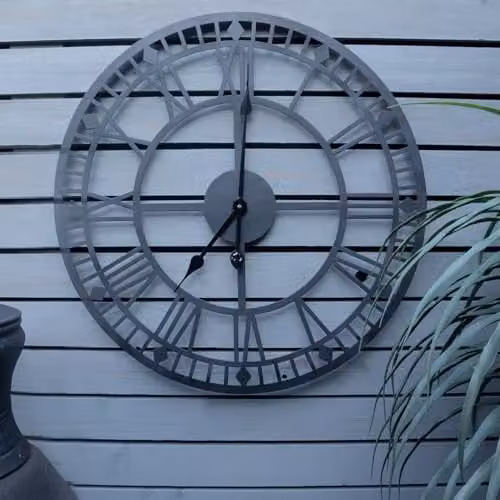 mysmartbuy Black Metal Roman Numeral Indoor or Outdoor Wall Clock, Diameter: 60 cm