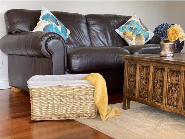 Topfurnishing Open Weave Wicker Log Basket in Beige and Yellow, Height: 38.5 cm