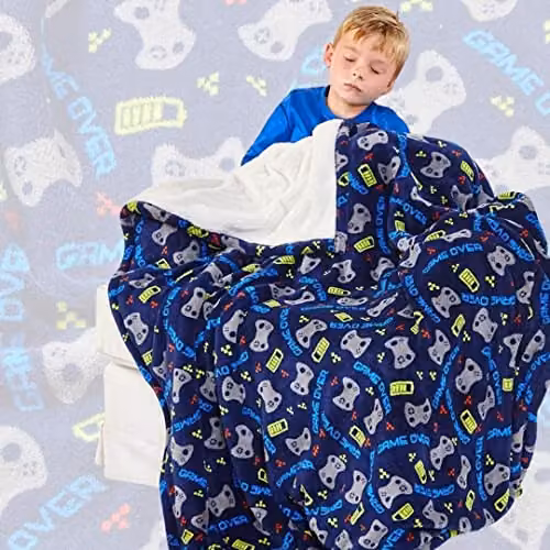 Just Essentials Reversible Blue Geometric Fleece Blanket Throw – 3