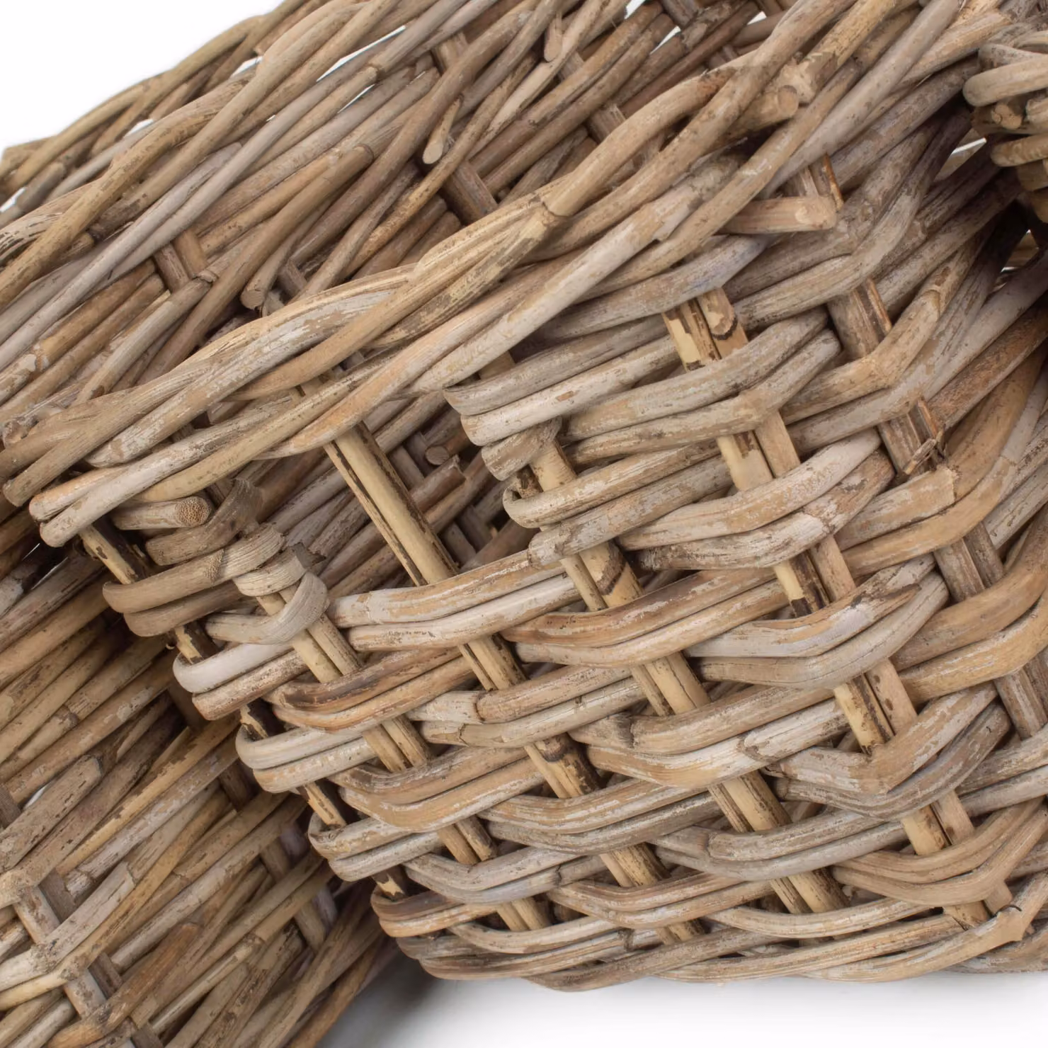Red Hamper Set of 3 Rectangular Grey Rattan Storage Baskets – 2