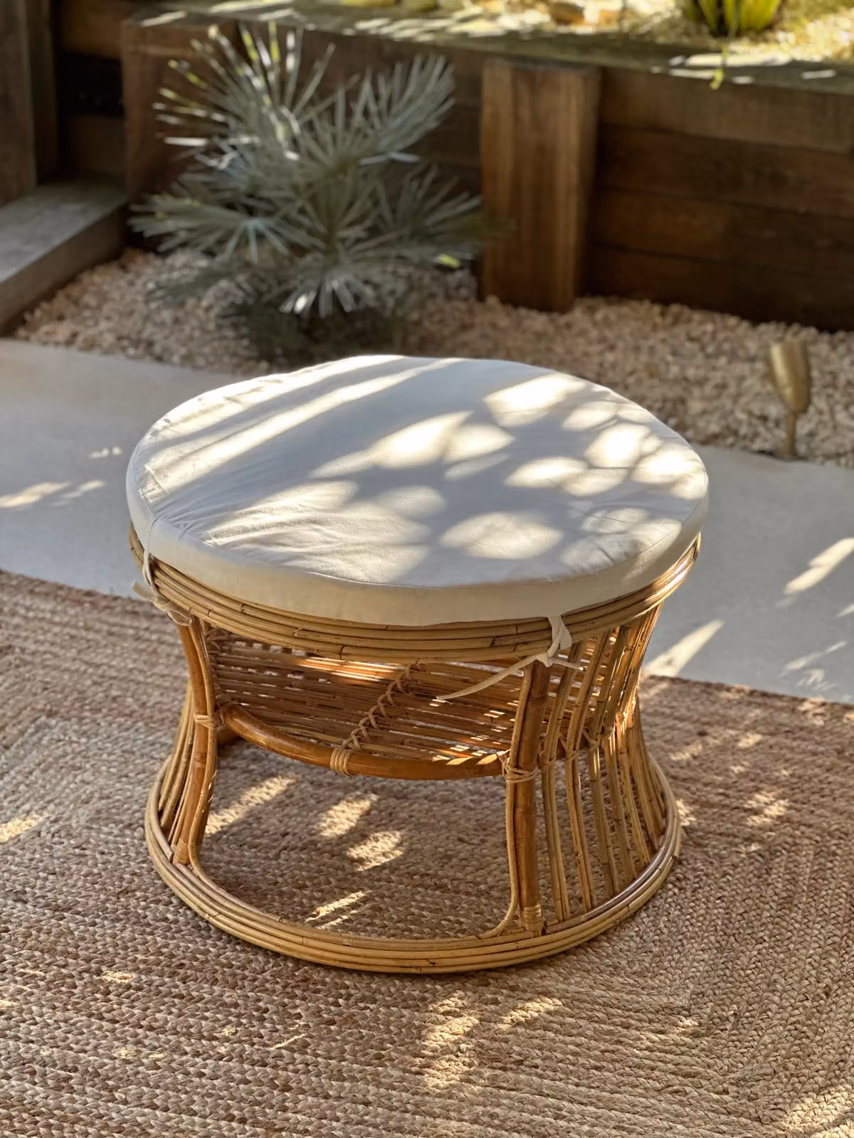 SERAM Nordlys Beige Wicker and Fabric Cylindrical End Table Pouf with Removable Cover – 5
