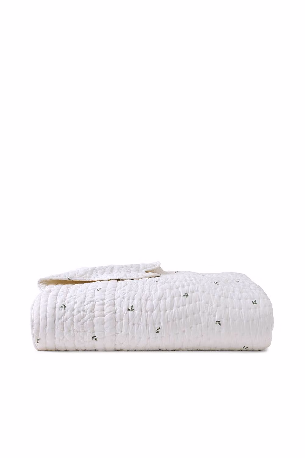 Christy Vintage Posy Scalloped Quilted 100% Cotton Throw in White, W/D/H: 200 x 220 cm – 3