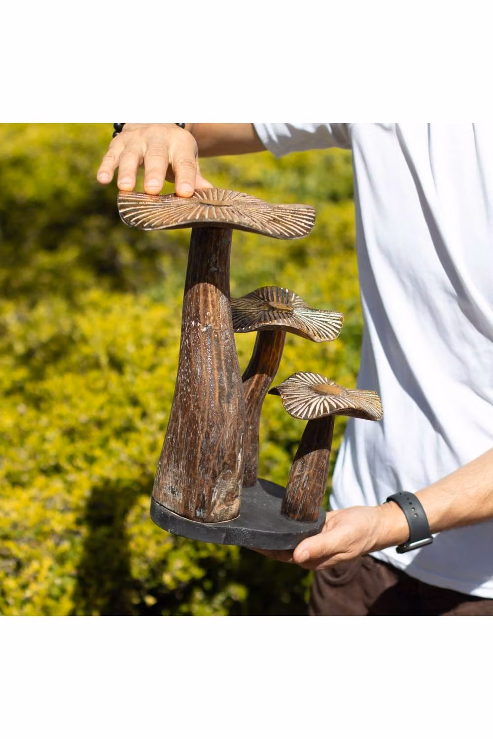 KDMD Large Golden Wood Mushroom Sculpture in Dark Brown and Gold, Height: 32 cm – 2