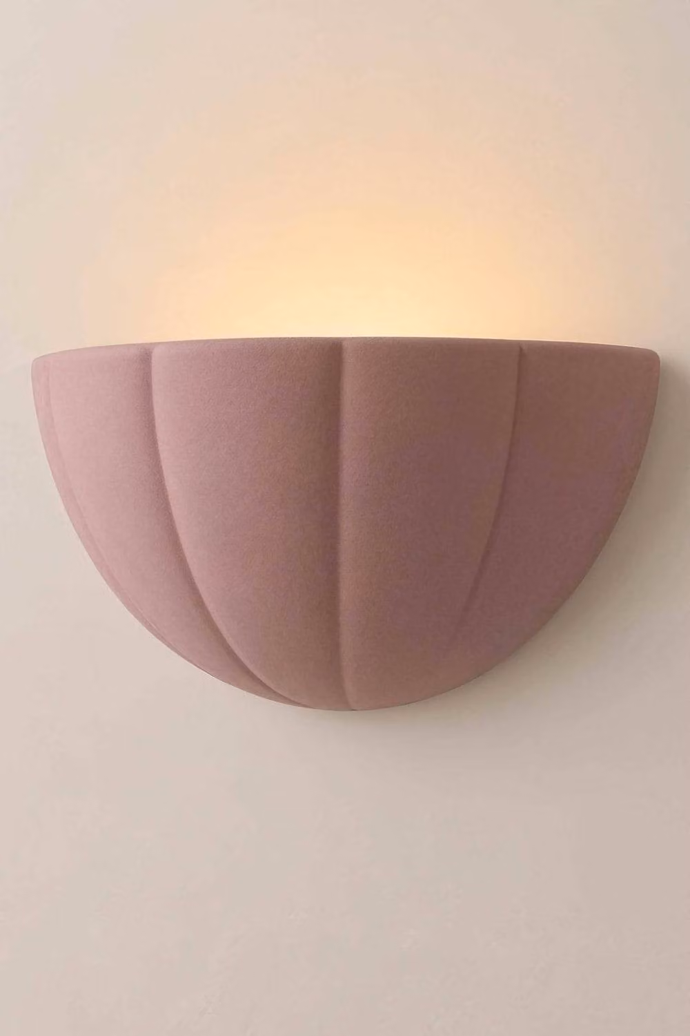 ValueLights Leonardo Scallop Curve Ceramic Flush Wall Sconce Light in Dusty Pink and White – 2