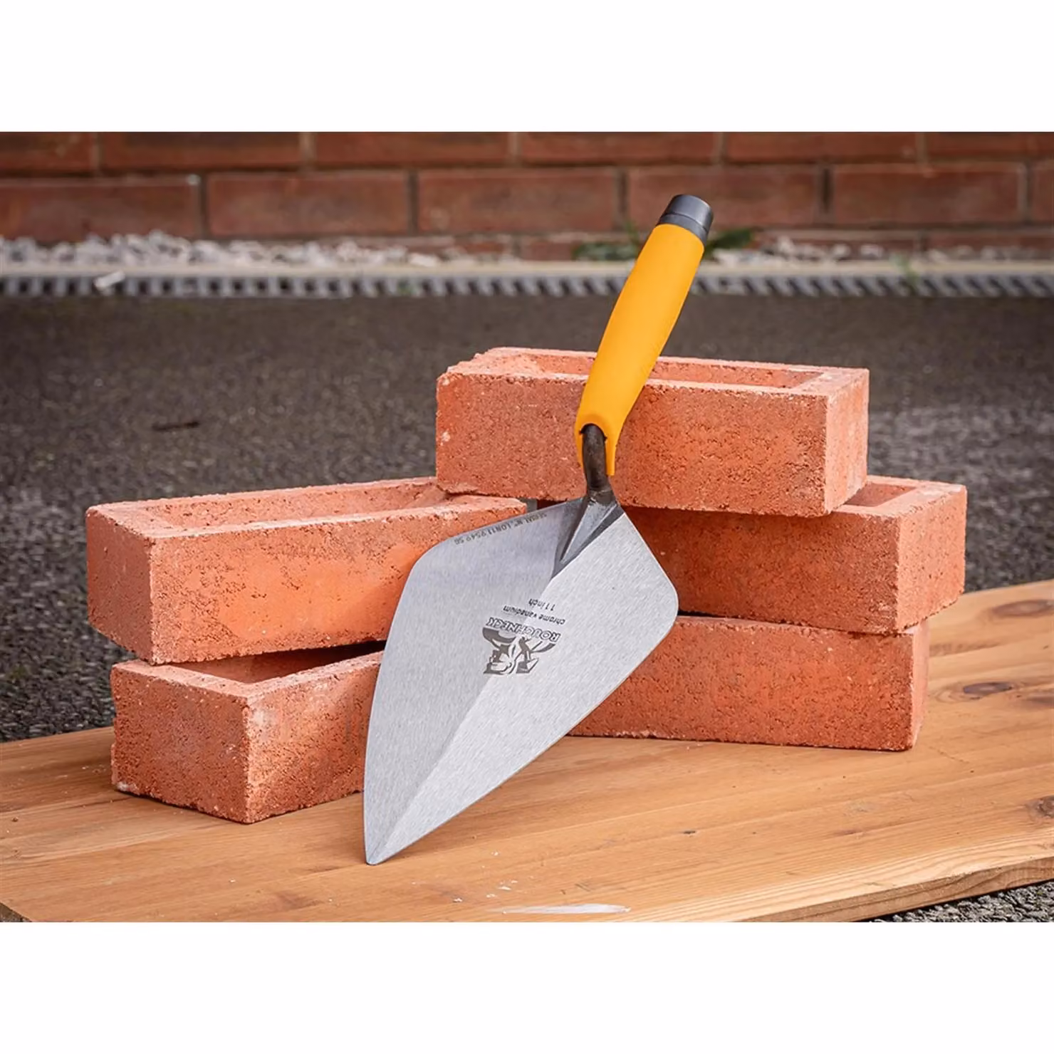 Roughneck Stainless Steel London Pattern Brick Trowel, Silver, 280mm – 3