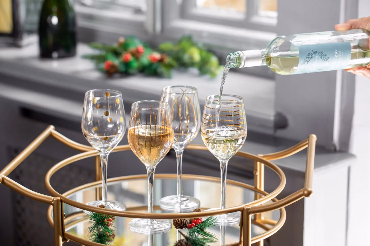 Mikasa Cheers Metallic Gold Wine Glasses Set of 4, 400ml, Clear – 5