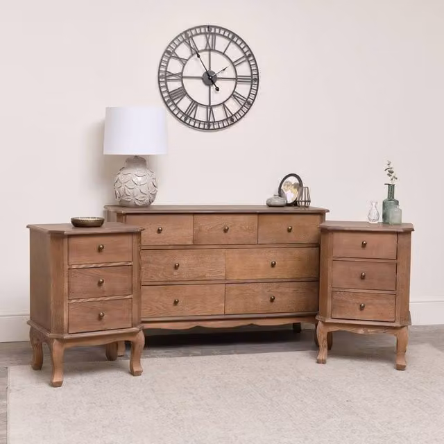 Melody Maison Ashwell Range 7 Drawer Chest of Drawers and Pair of 3 Drawer Bedside Tables in Dark Brown – 1