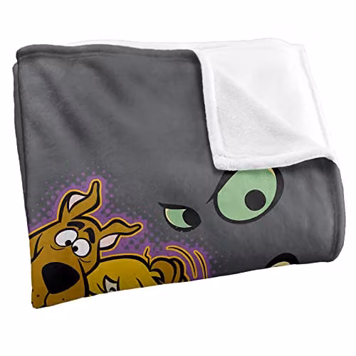 LOGOVISION White Fluffy Fleece Throw Blanket W/D/H: 152 x 152 x 127 cm – 2