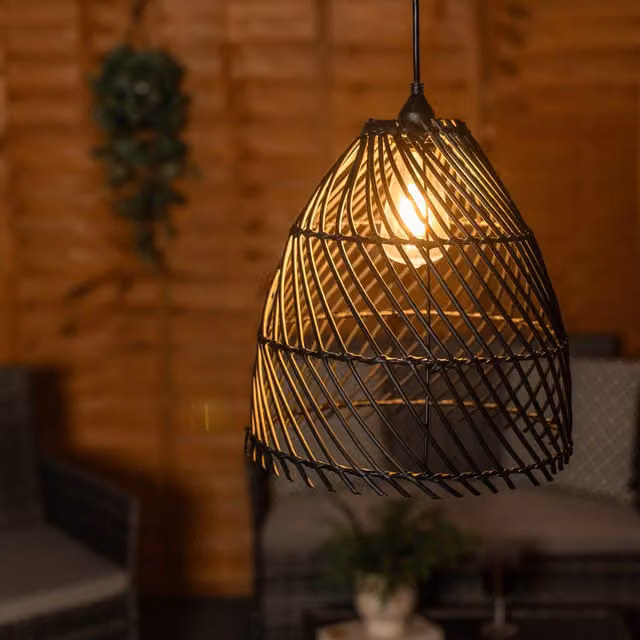 ValueLights Battery Operated Black Rattan Hanging Pendant Light for Garden, Balcony and Terrace